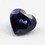 Blauer Saphir, 2,111 ct.Herzförmig facettiert. Natürliche Zonierung, behandelt. Sri Lanka.