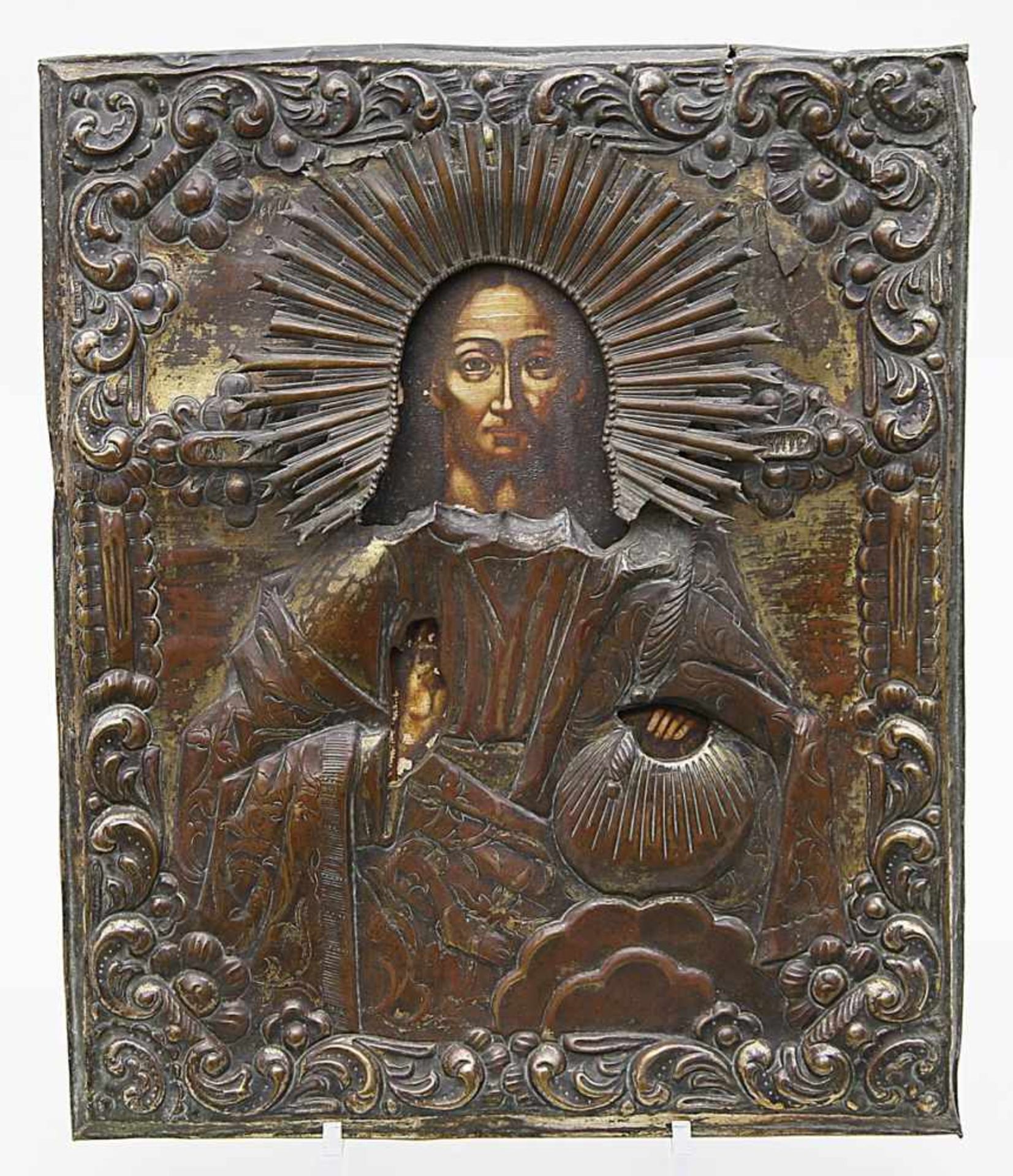 Ikone (Russland, 18. Jh.).Christus Pantokrator. Eitempera/Holztafel (besch., wurmstichig, fehlende