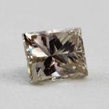 Cognacfarbener Diamant, 0,23 ct.Im Princesscut. Light brown/vsi1. Beigegeben: Gemological Report (