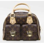 Henkeltasche "Manhatten", Louis Vuitton.Monogram-Canvas mit hellbraunem Leder. Vergoldete