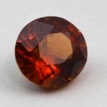 Hessonit (Granat), 3,25 ct.Rund facettiert. Schöne Madeira-Farbe.- - -19.33 % buyer's premium on the