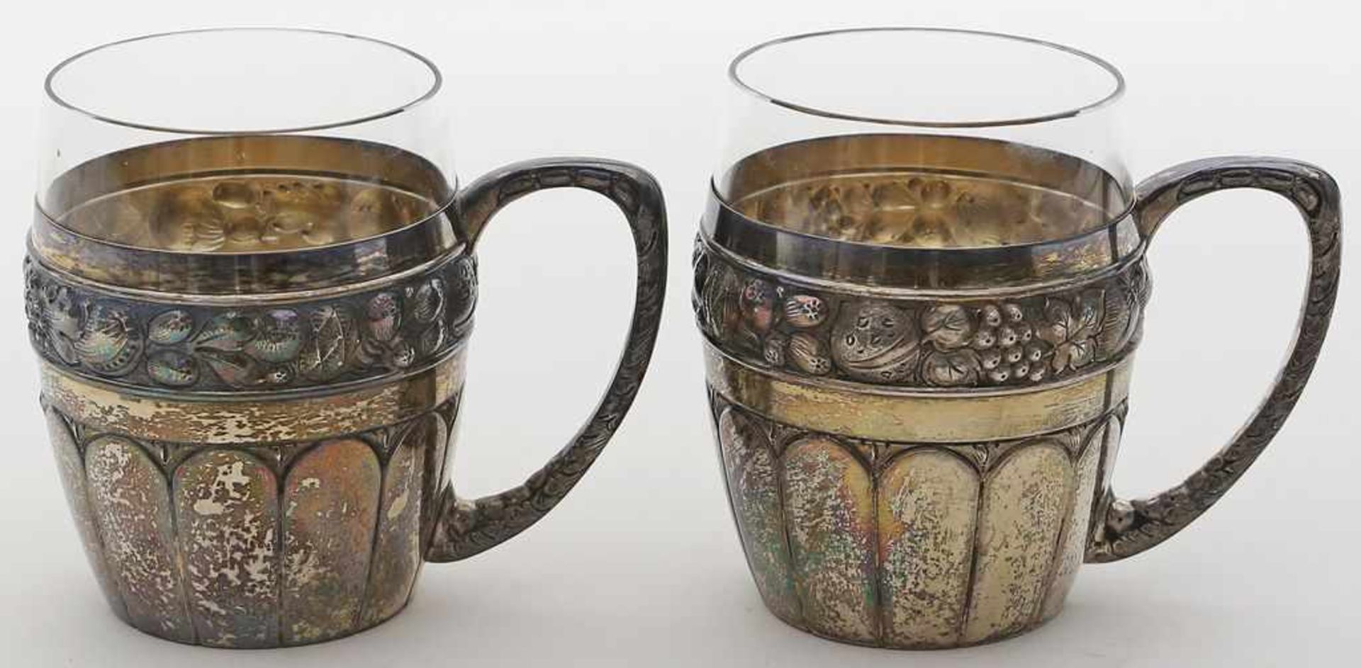 Paar Art Deco-Teeglashalter.800/000 Silber, 176 g, Innenvergoldung. Wandungen teils mit