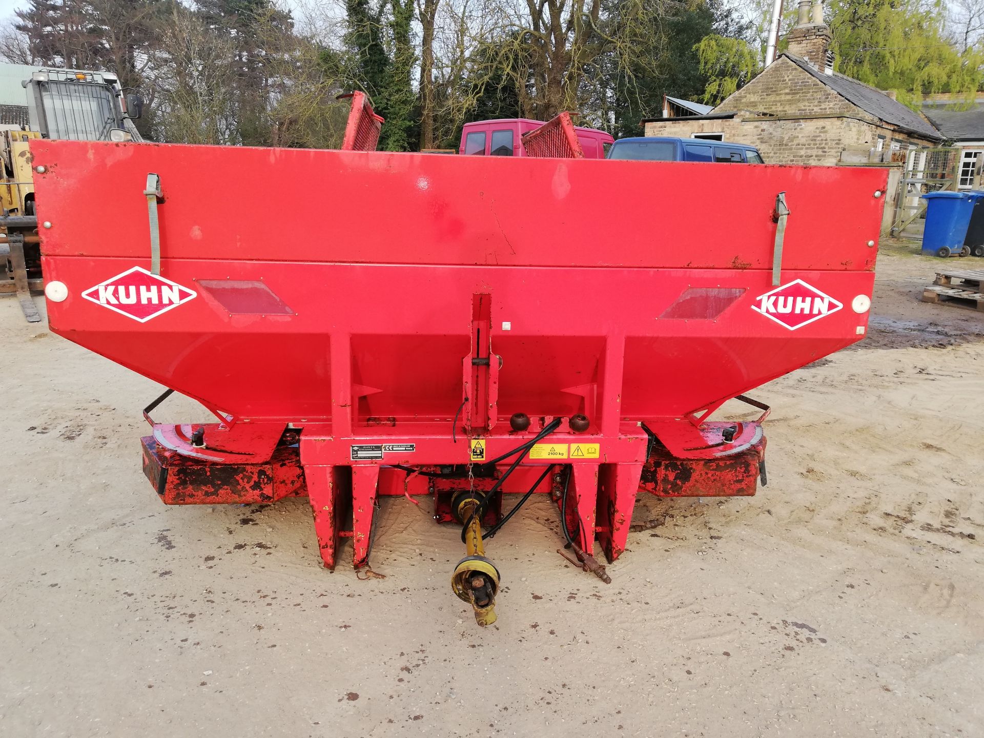 1996 Kuhn MDS 1121 24 metre Fertiliser Spreader - Image 2 of 2