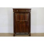 Mahonie Empire secretaire abattant met lade en onderin 2 deuren, achter de klep en interieur, 19e