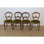 Serie van 4 Biedermeier stoelen met groen velours zitting, 19e eeuw.