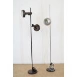 Lot van 2 verstelbare vloerlampenTwo Design floor lamps