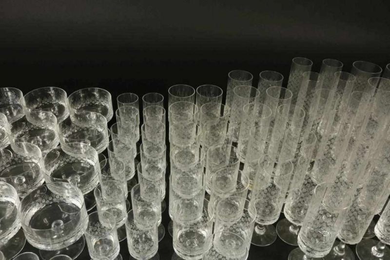 Kristallen Rosenthal glasservies met geëtst decor van bloemen, bestaande uit champagne flutes en - Image 3 of 6