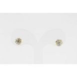 Rosegouden oorstekers met diamant ca. 1.6 /1.8Earrings