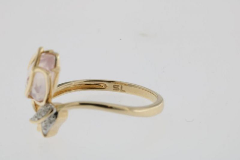 Geelgouden ring met tulp, bezet met rosekwarts en diamantjes ringmaat 17.5 gew.2.3gr.A yellow gold - Image 4 of 4