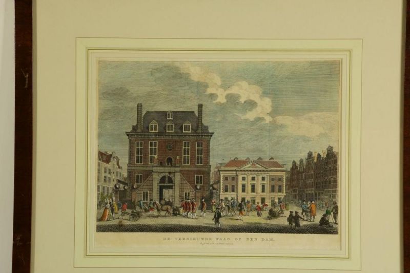 Lot van 4 diverse gravures: de vernieuwde Waag op de Dam, de Schutters-Doelen te Leyden, Rotterdam - Image 6 of 6