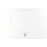 Witgouden collier met hanger bezet met diamant briljantslijpsel 0.26ct. blauwe topaas, geh. 750/000A