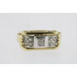 Bicolor Art Deco gouden ring bezet met diamant, geh. 585/000 gew.5gr.A bicolor gold ring Art Deco