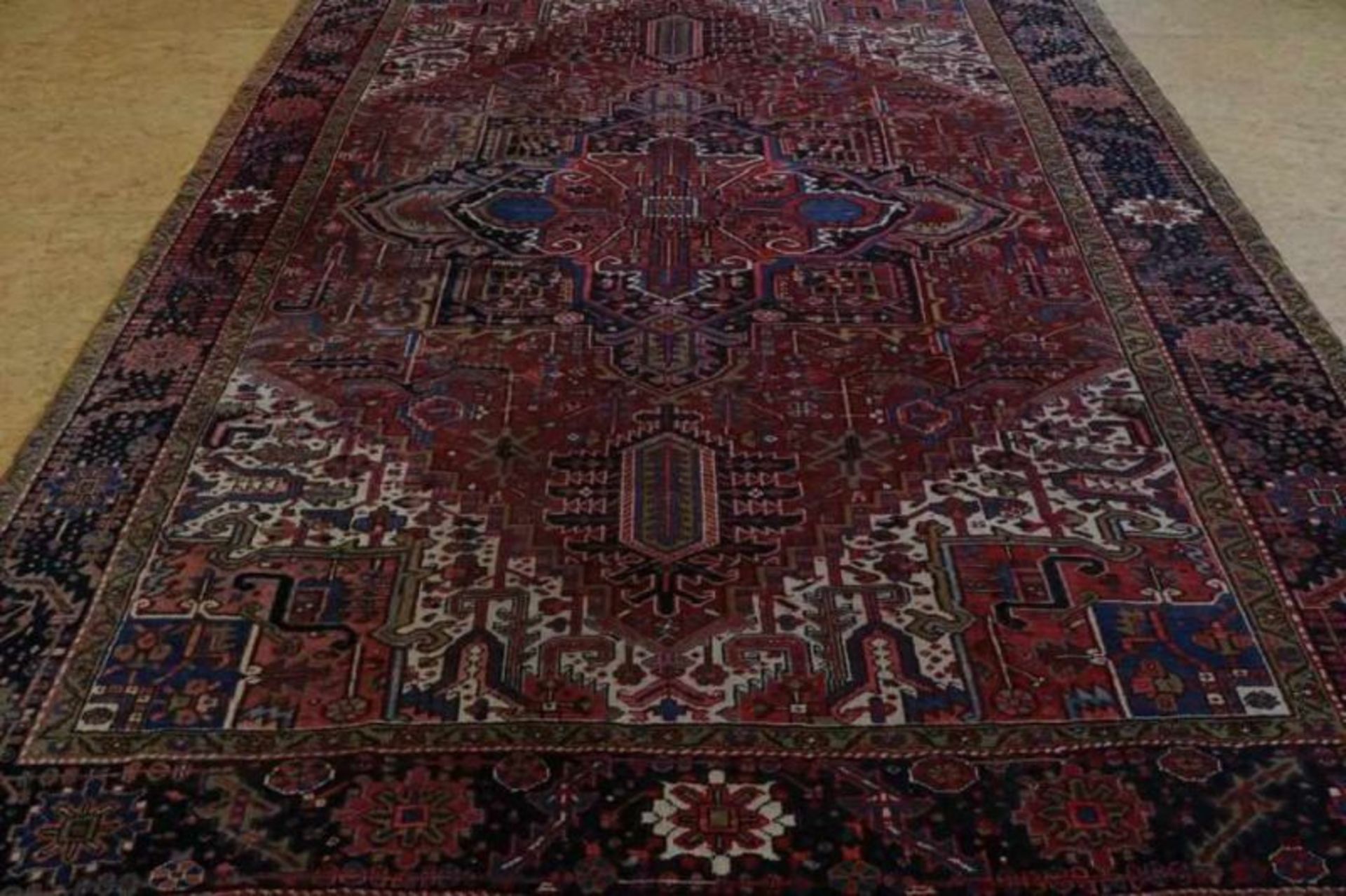 Tapijt, Heriz 390 x 297 cm.Carpet, Heriz 390 x 297 cm.