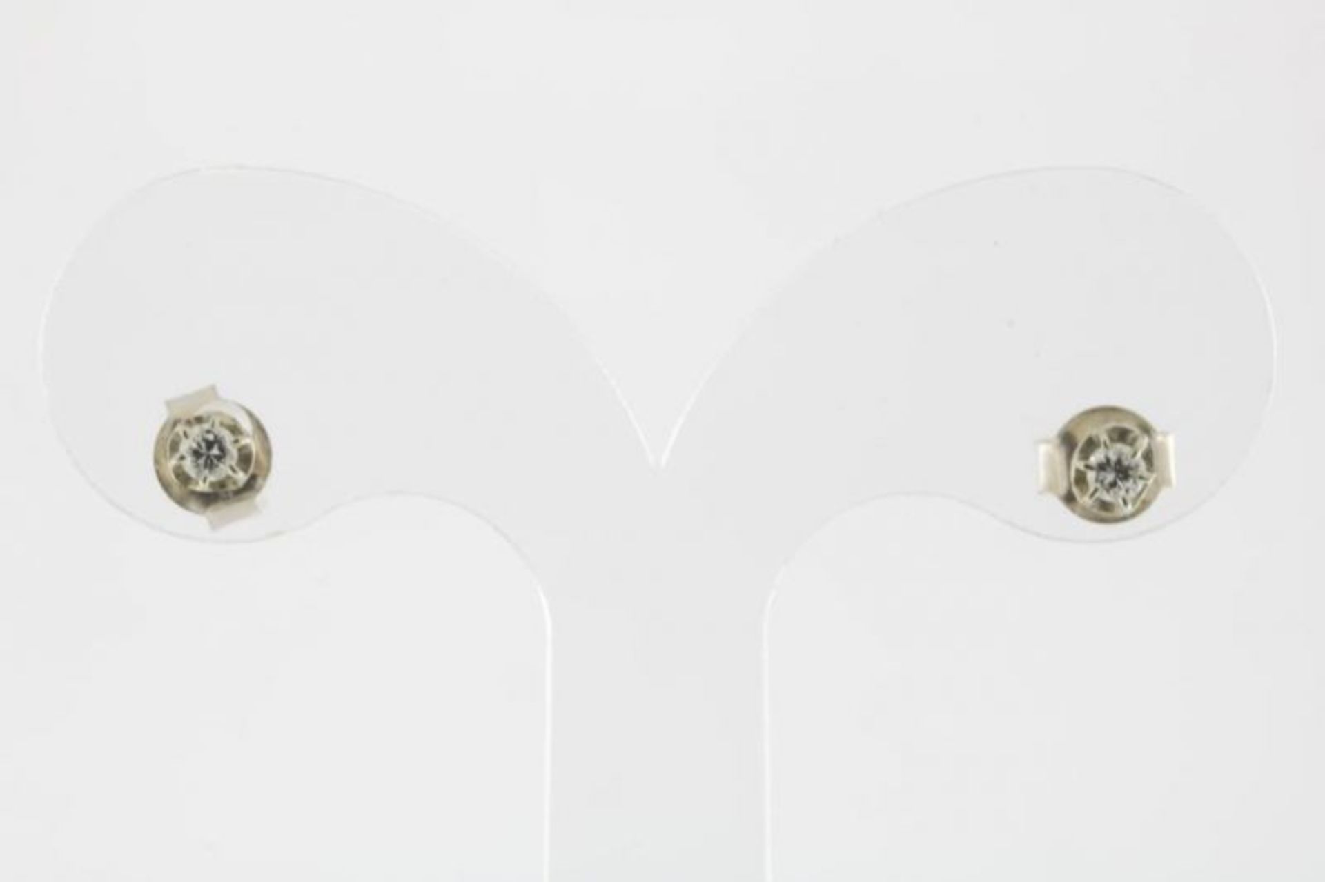 Gouden op zilver hanger bezet met diamant oud slijpsel ca. 1.3ct. (gezet gemeten) waarbij oorstekers - Bild 3 aus 3