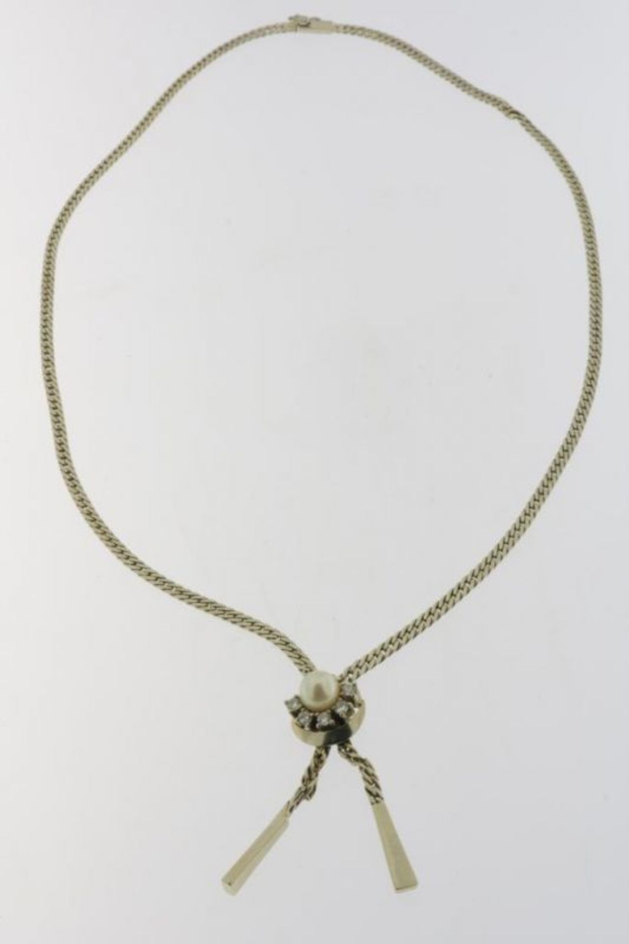 Witgouden collier bezet met parel en diamant briljantslijpsel ca. 0.25ct., gew. 17gr. geh. 585/