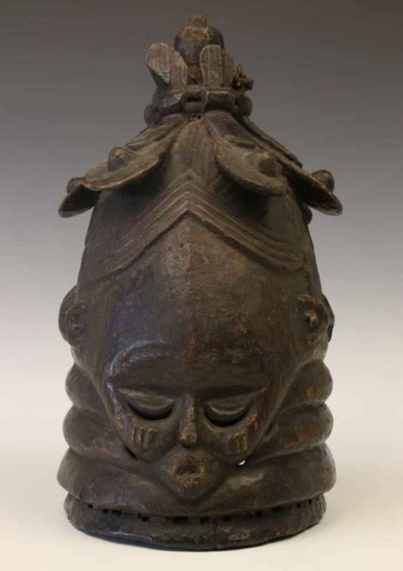 Siera Leone, Mende, Sowei mask,carved helmet mask with bound hair with seven tresses. With black - Bild 2 aus 2