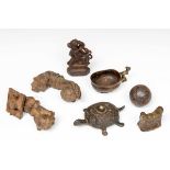 Diverse bronzen en ijzeren objectenzkj; Herkomst: Collectie Cserno, Amsterdam100