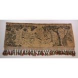 China, verteldoek met krijgers, ca. 1900katoen en zijde, afgewerkt met gekleurde kwastjes; 1400