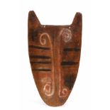 PNG , Highlands, Mendi, hardwood shiedwith painted patterns (restored); h. 81 cm.; 1400