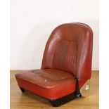 Rode lederen autostoel, Rover P6 (1963-1971), zoals gebruikt door Ron Arad in zijn designstoel: '