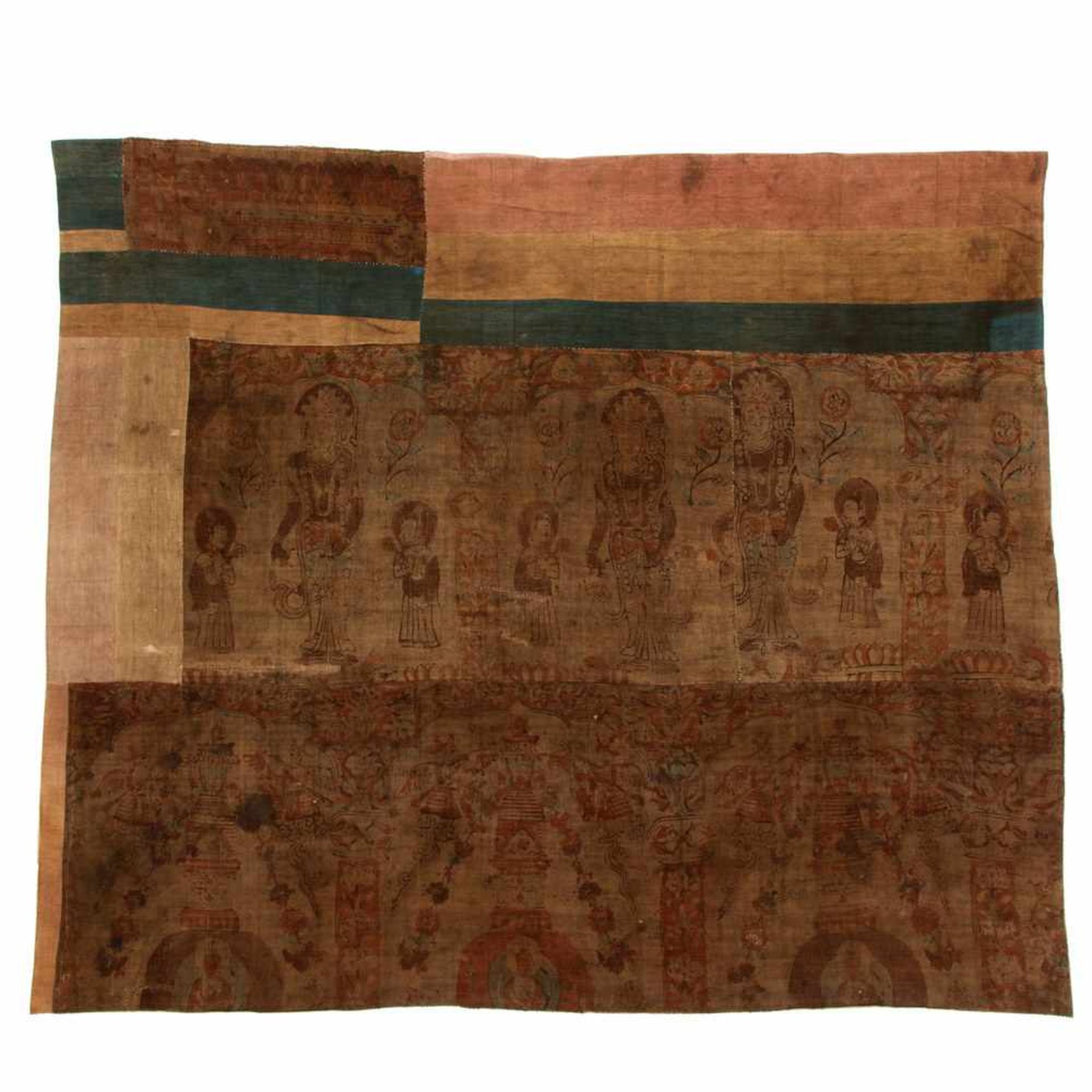 China, twee beschilderde antieke katoenen doeken,uit samengestelde delen, een rand waarop drie