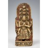 Tibet, zeepstenen Avalokiteshvara met elf hoofden, 16e eeuw; h 8,7 cm; Herkomst: Collectie Cserno,