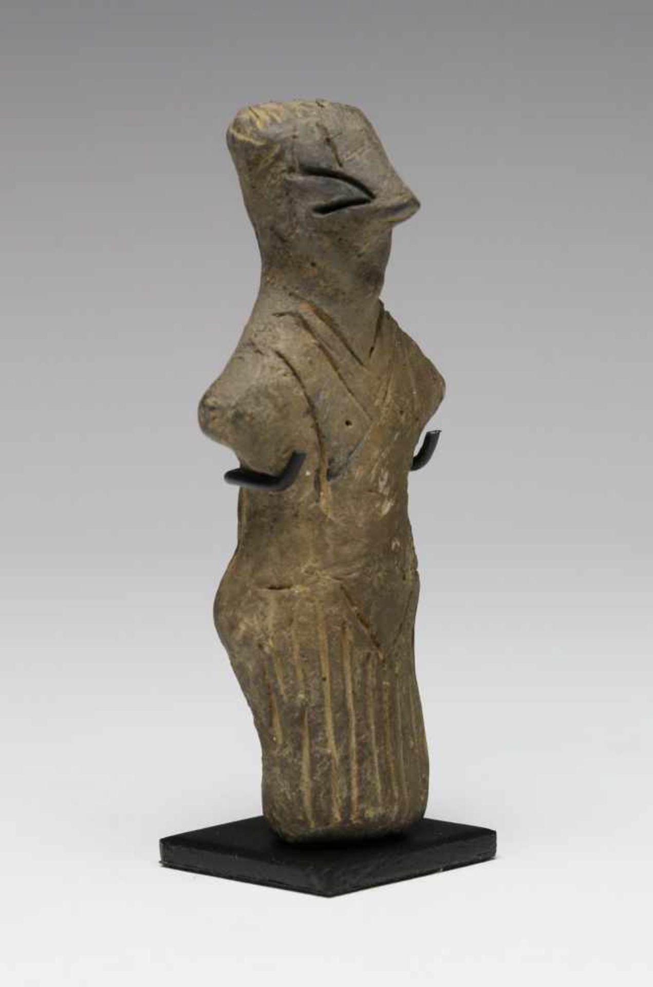 Middle Europe, Servia, Vinca culture, black-grey terracotta idol, ca. 5th-4th Mill BC,in the form of
