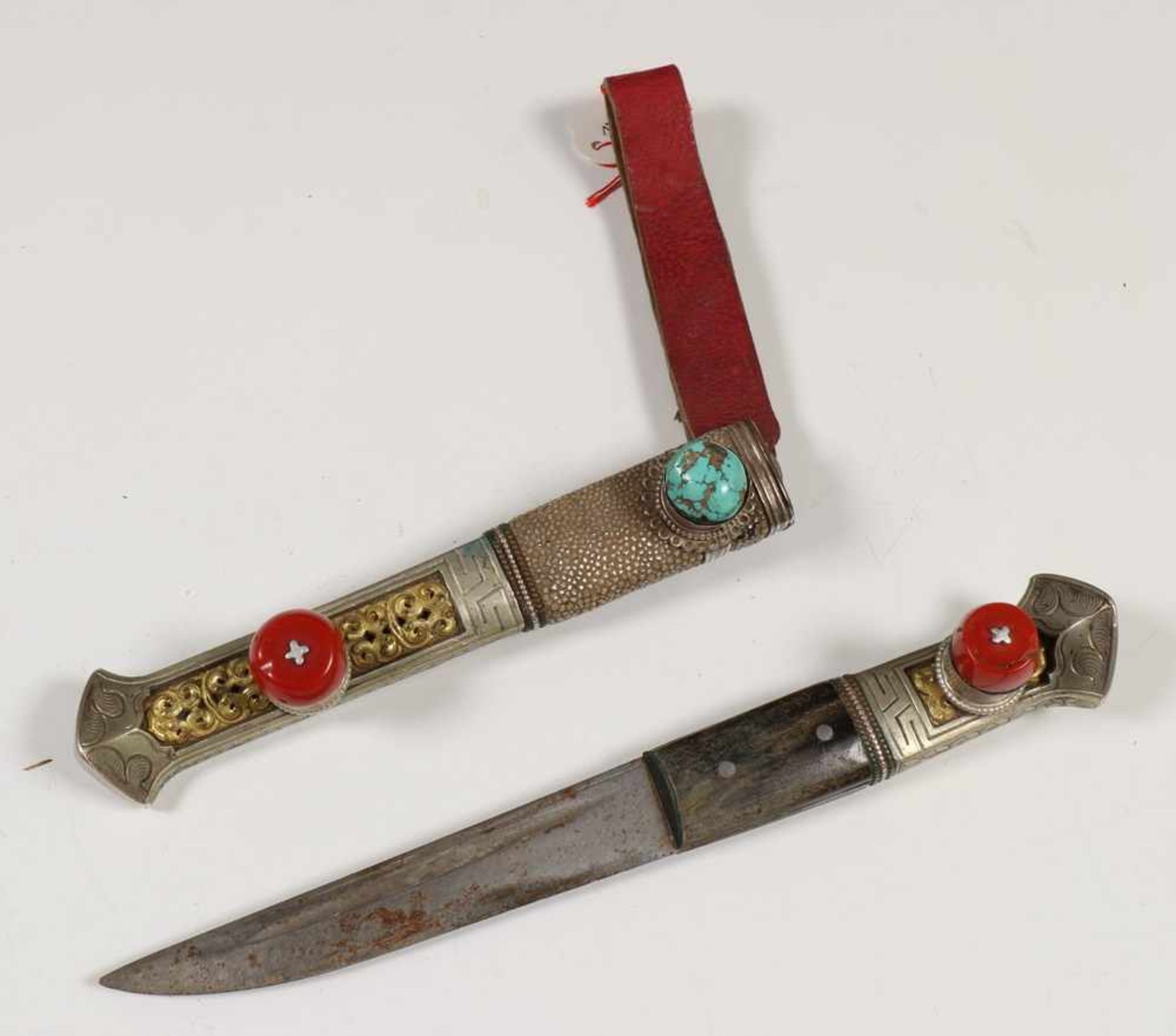 Tibet, Dughti knive, 19th century.Dughti are worn by Karavan leaders and rich merchants, Silver, - Bild 2 aus 2