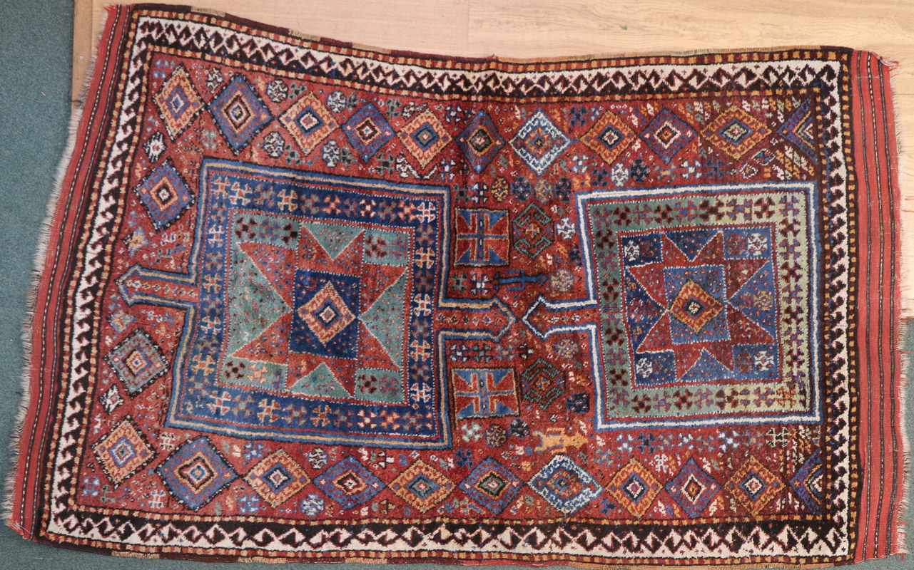 Antiek Koerdisch kleed; 215 x 128 cm.; 1750