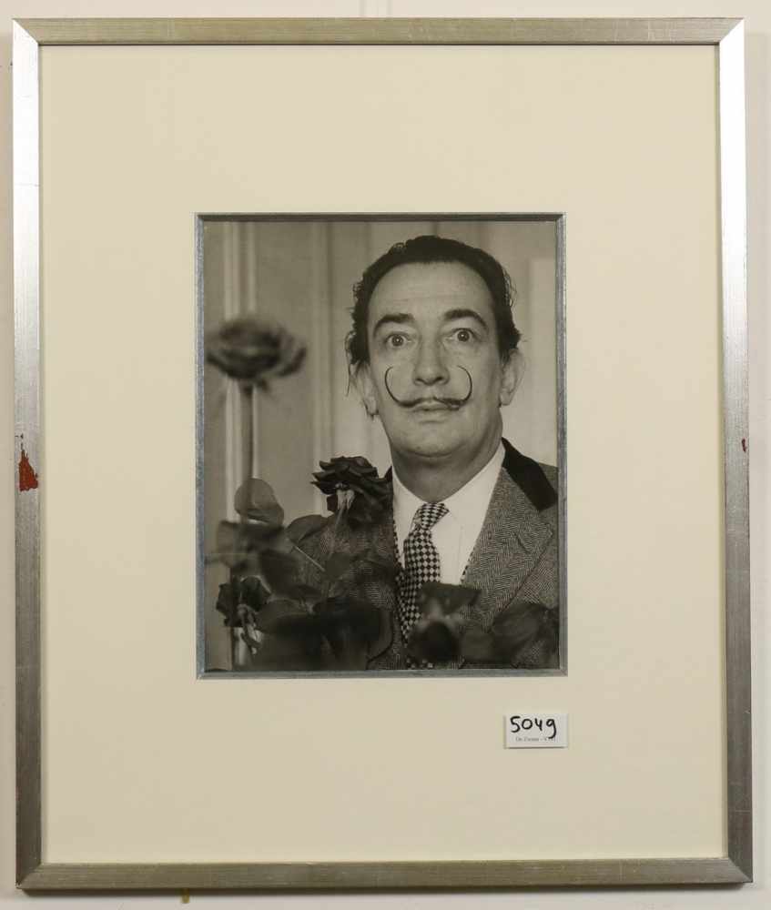 Paul Almsy (1926-2003)Salvador Dali; silver print; 29 x 22 cm.; verso stempel; 1200