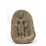 South India, stone stele of Vishnu, 8e eeuw.(hersteld); h. 47 en br. 33 cm.; Herkomst: Collectie