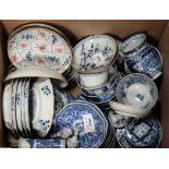 China, diverse blauw-wit porseleinen kop en schotels, vnl. 18e eeuw(w.b. beschadigd); ds150