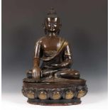 Nepal, grote gebronsd metalen Boeddha, 20ste eeuw1400