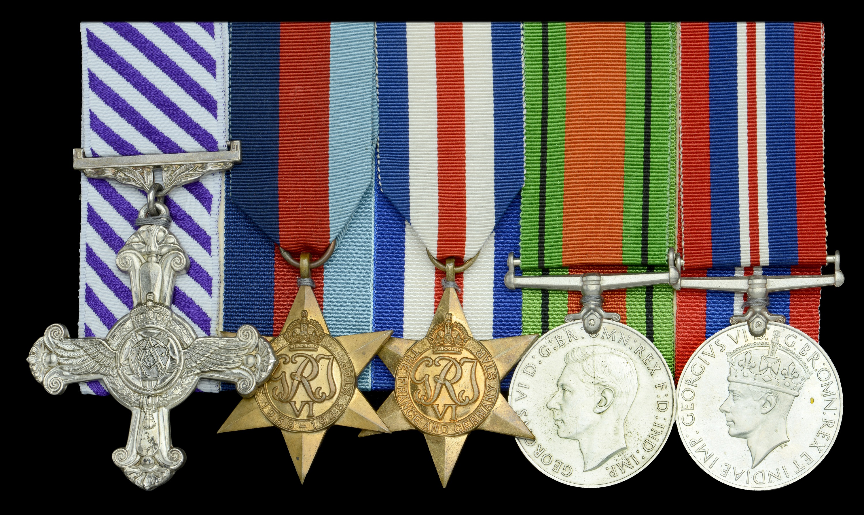 Groups and Single Decorations for Gallantry