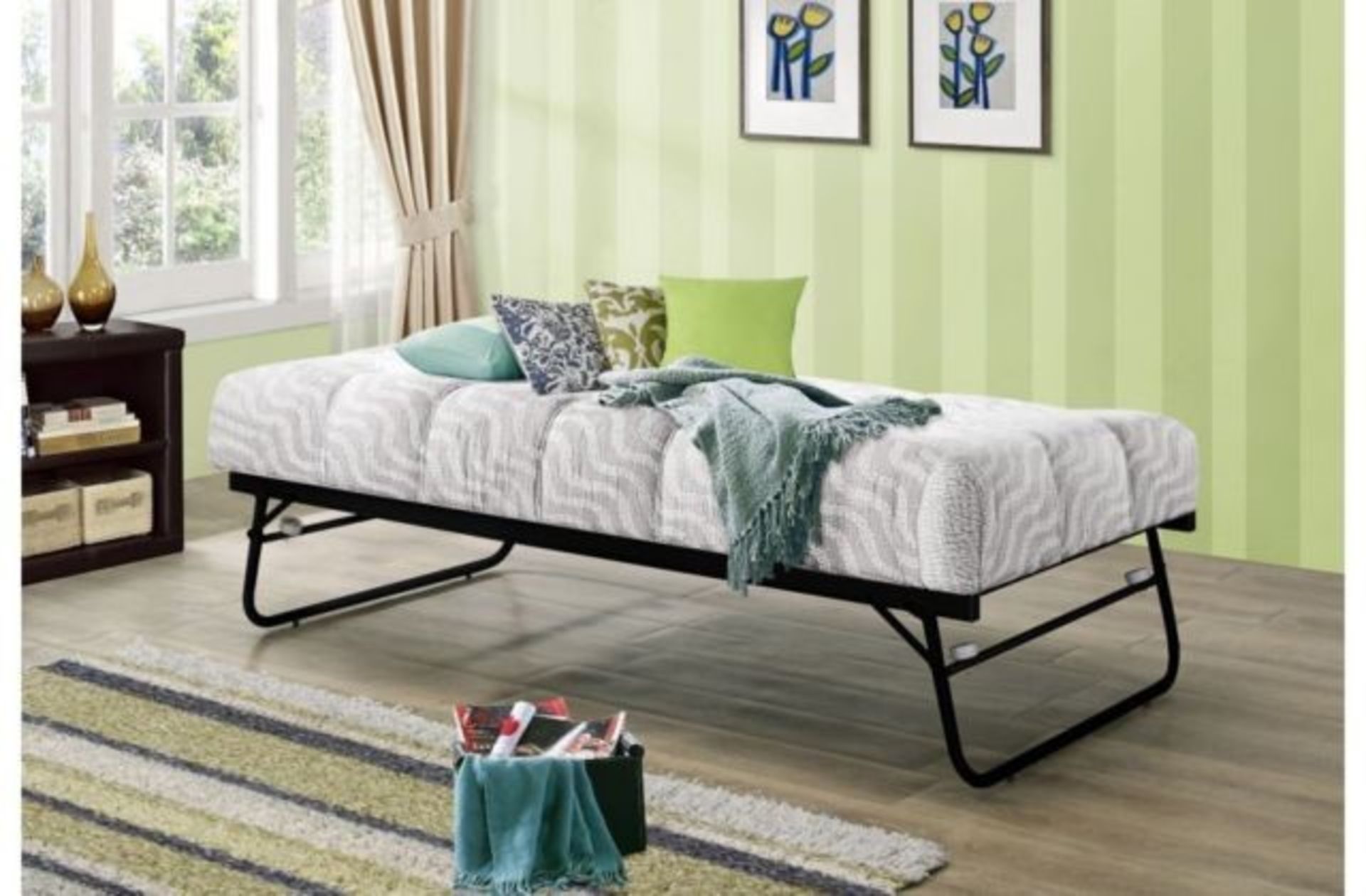 1 GRADE C 3FT TRUNDLE BED, NO MAJOR DAMAGE LITTLE SCUFFS AND DIRT (MATTRESS NOT INCLUDED) / RRP £