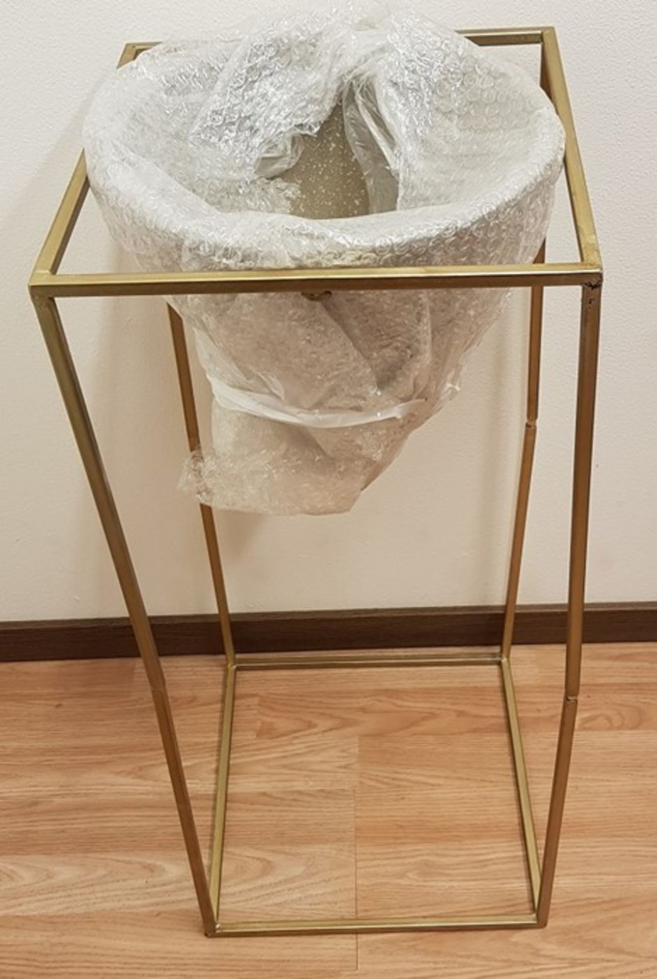 1 GRADE A FLOATING PLANT POT WITH A VINTAGE BRASS PLATFORM (VIEWING HIGHLY RECOMMENDED)