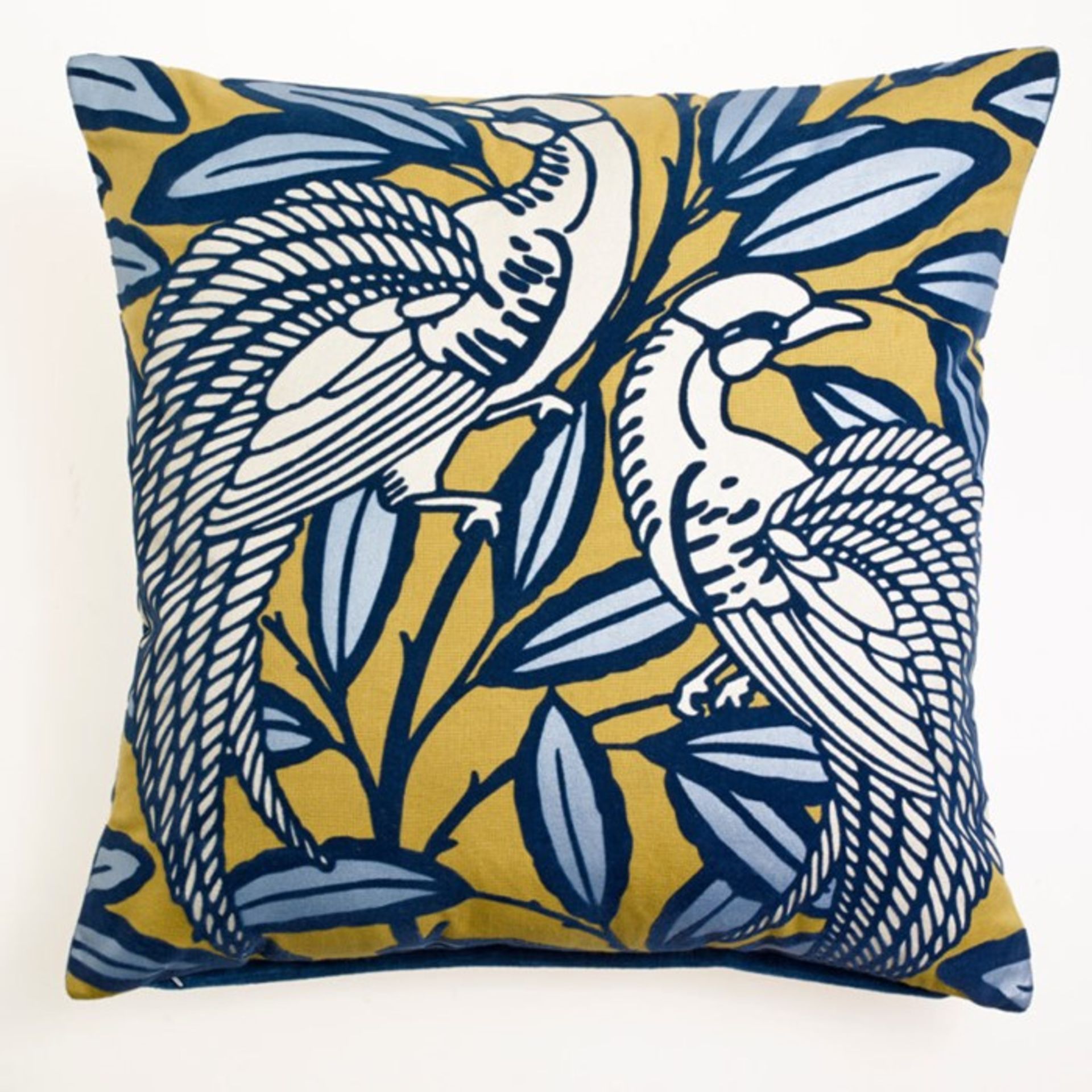 1 BRAND NEW PACKAGED ARTHOUSE TAILFEATHER MUSTARD CUSHION 300115 (VIEWING HIGHLY RECOMMENDED)