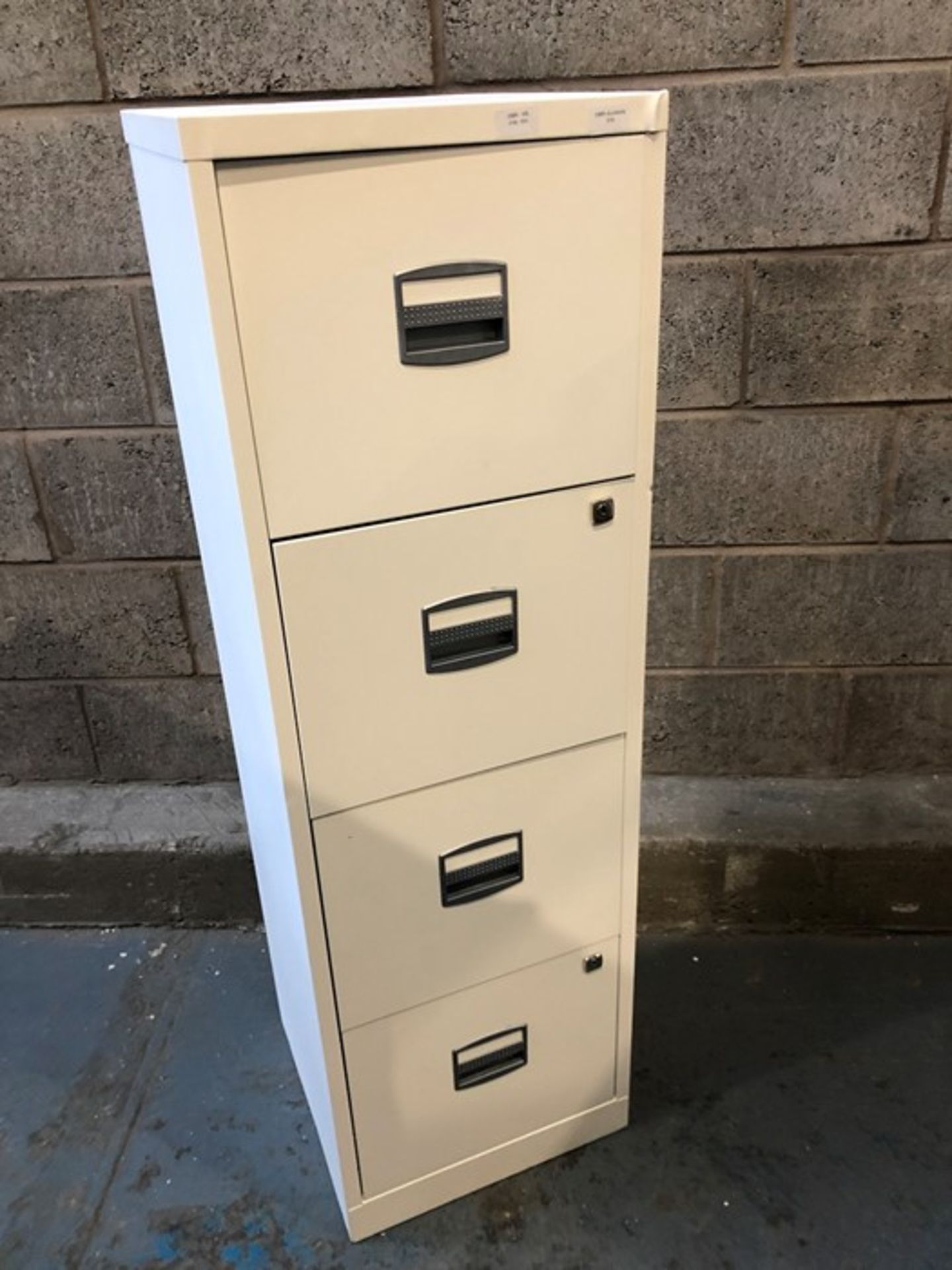 1 4 DRAWER A4 FILING CABINET IN CHALK WHITE **TWO
