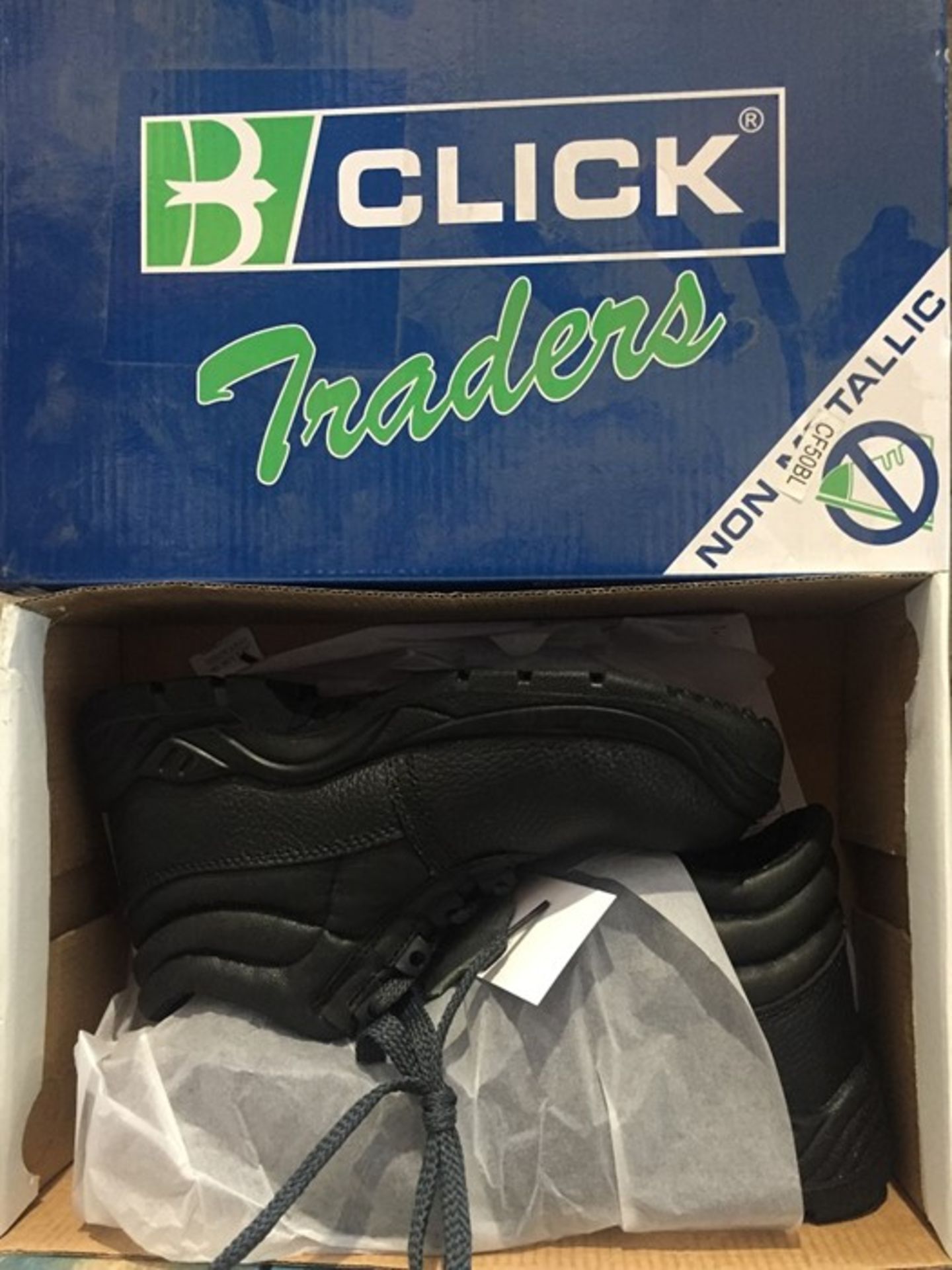 1 AS NEW BOXED PAIR OF CLICK FOOTWEAR COMPOSITE CHUKKA BOOTS SIZE 4 IN BLACK / RRP £44.95 (VIEWING