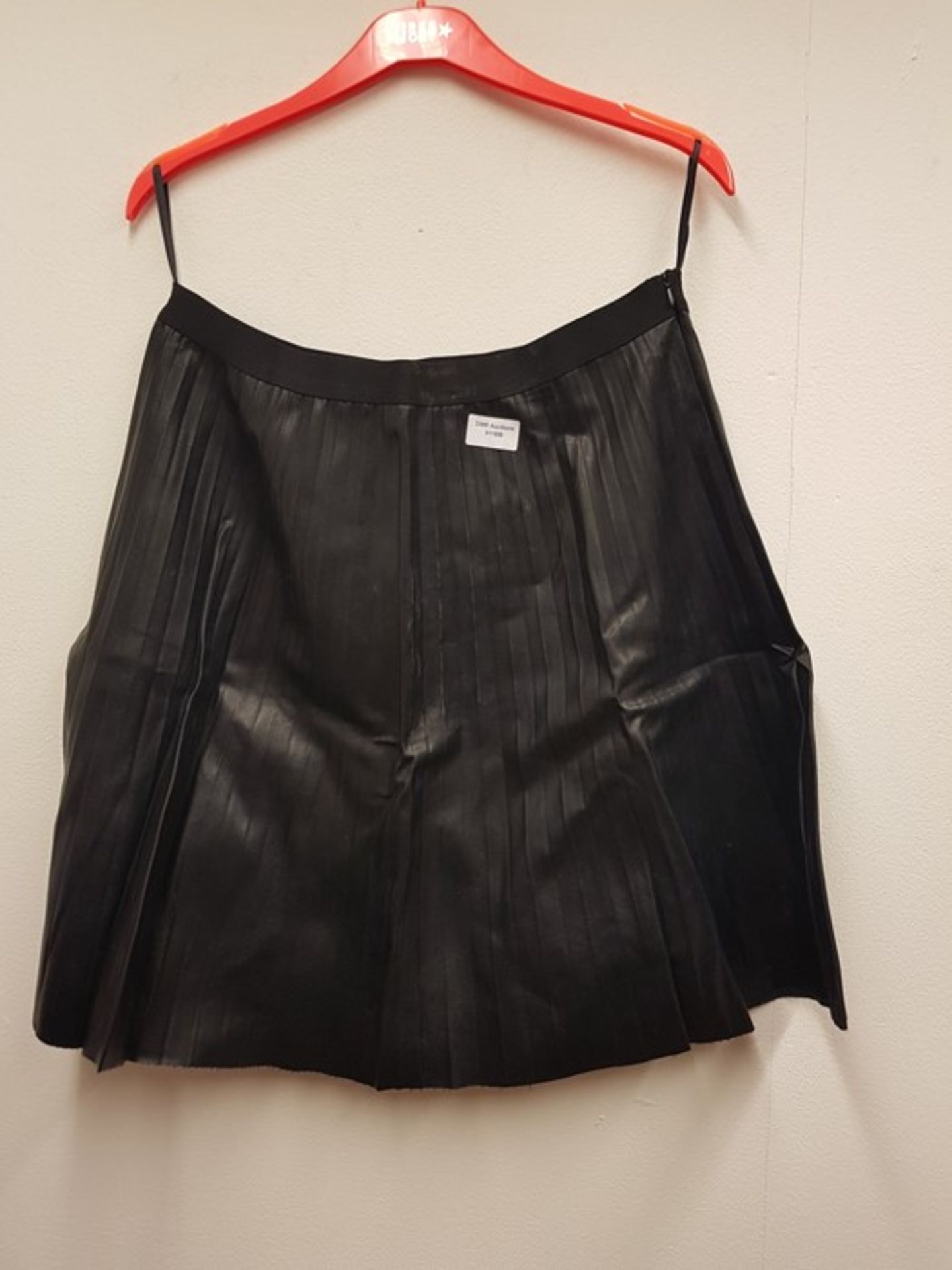 1 AS NEW LA REDOUTE LADIES FAUX LEATHER SKIRT IN B