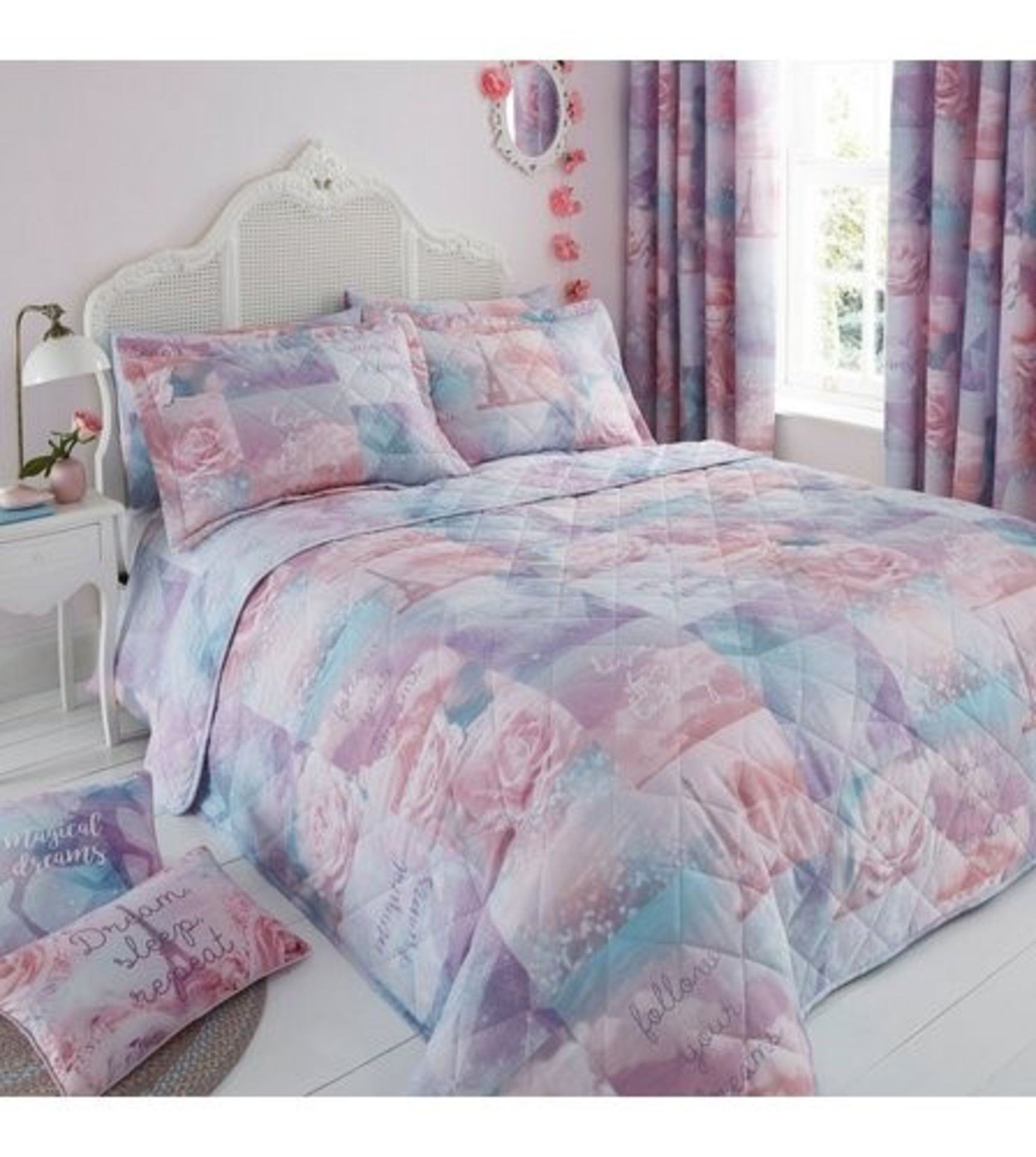 1 BAGGED PAIR OF MAGICAL DREAMS DOUBLE DUVET SET IN PINK (VIEWING HIGHLY RECOMMENDED)