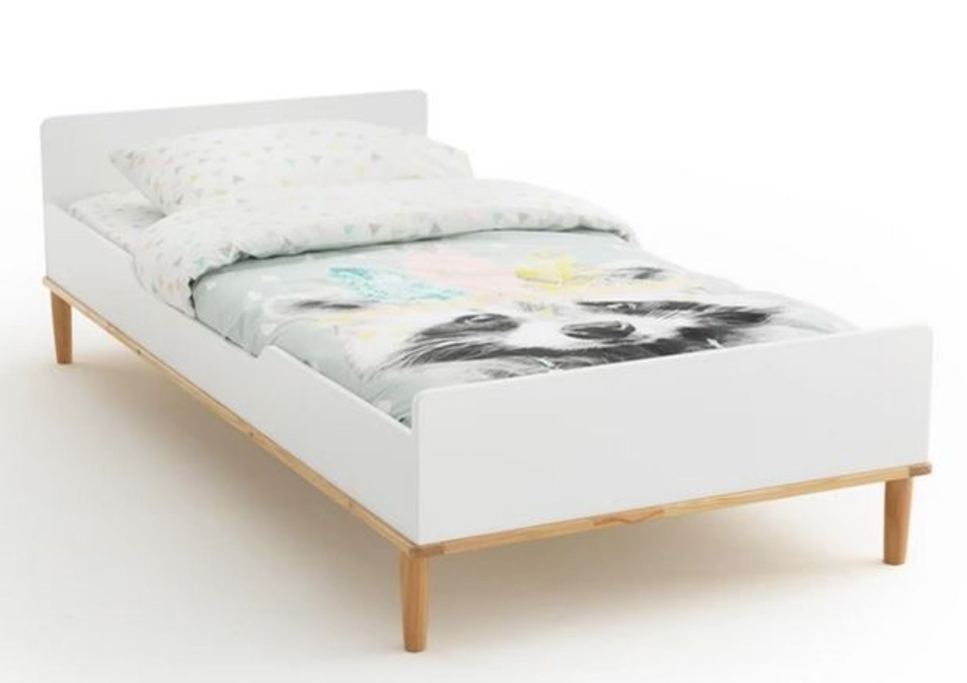 1 GRADE B JIMI CHILDRENS BED FRAME **SLIGHT SCUFF