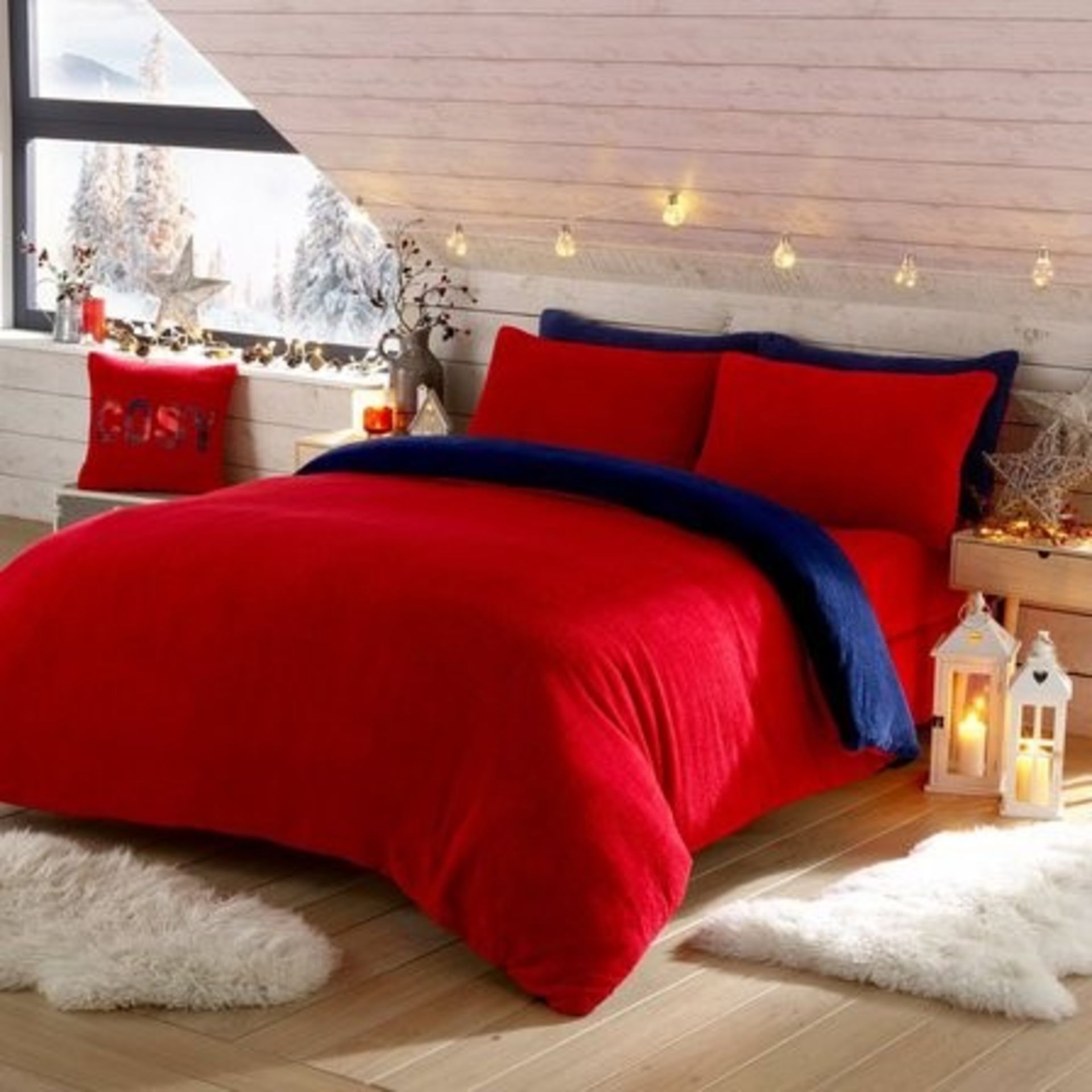 1 AS NEW PACKAGED WARM AND COSY TEDDY FLEECE KING DUVET SET IN RED, BLUE (VIEWING HIGHLY