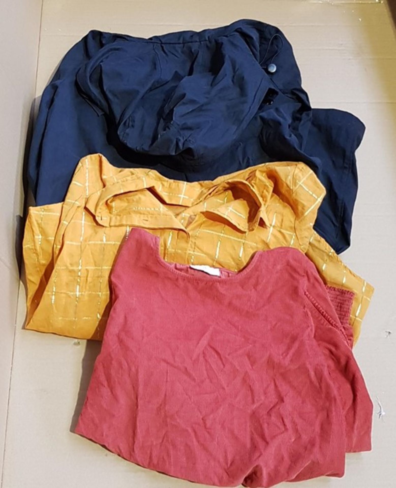 1 LOT TO CONTAIN 3 AS NEW ASSORTED LA REDOUTE AND OTHER BRANDED CLOTHING, SIZES VARY (VIEWING HIGHLY