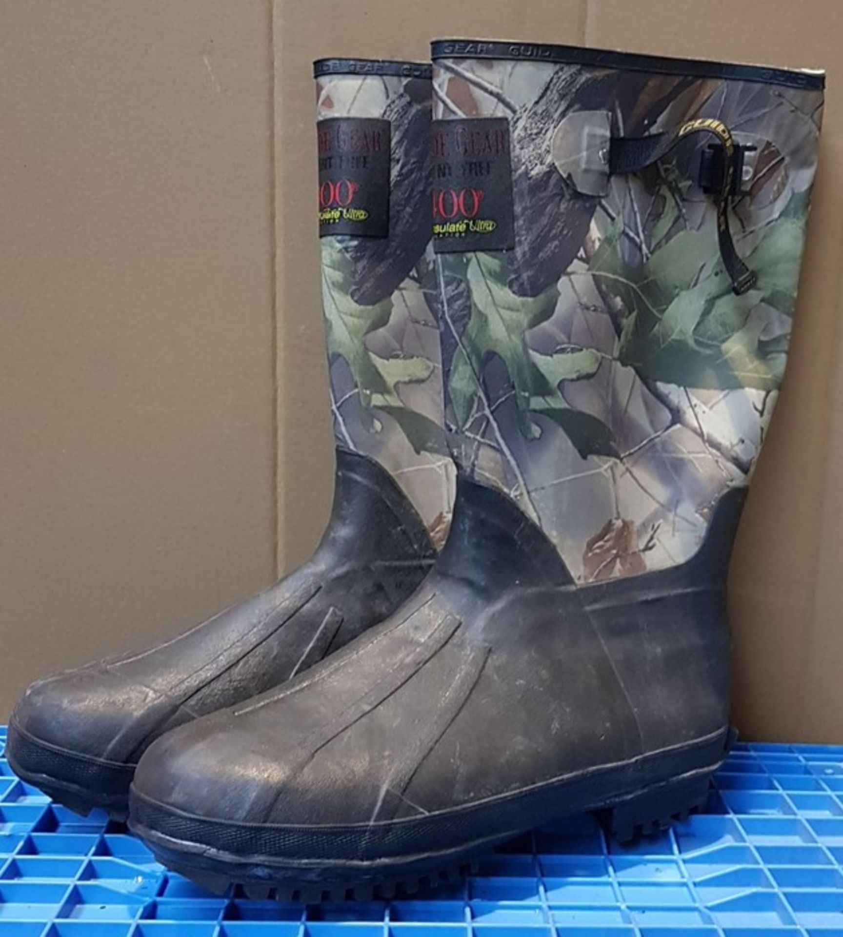 1 PAIR OF NEOPRENE THINSULATED WELLINGTON BOOTS, SIZE 12 (VIEWING HIGHLY RECOMMENDED)