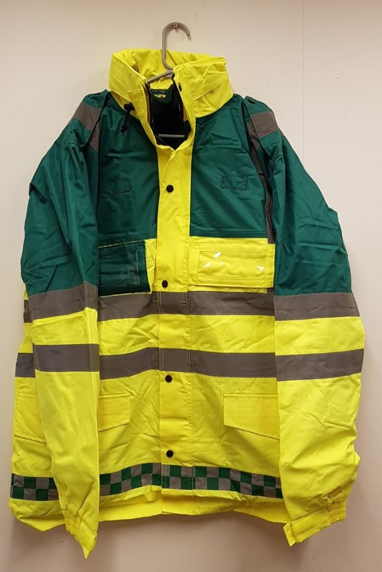 1 AS NEW BAGGED NHR YELLOW AND GREEN HI-VIS PADDED JACKET, SIZE L (VIEWING HIGHLY RECOMMENDED)