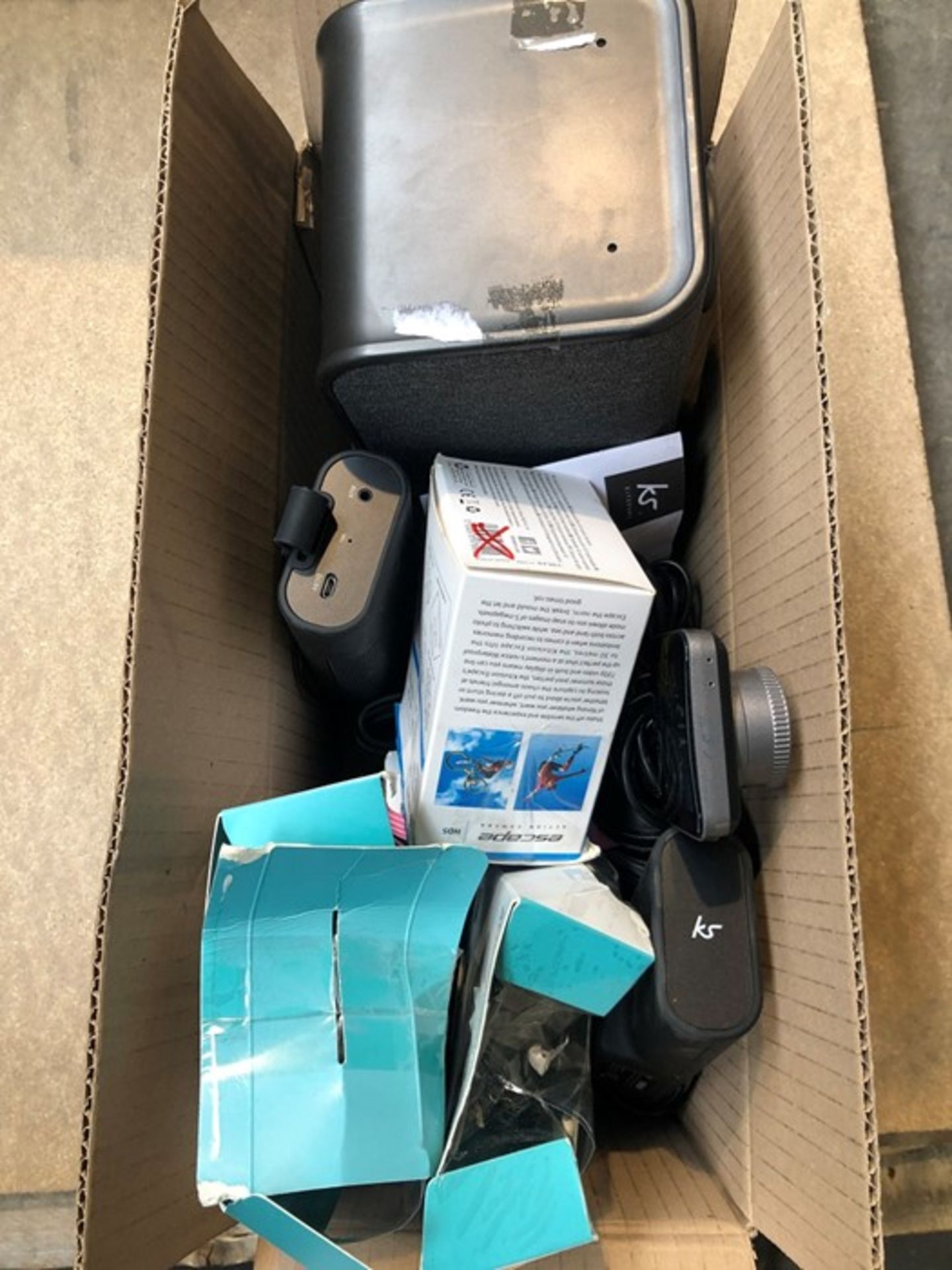 1 LOT TO CONTAIN ASSORTED SPEAKERS AND DASH CAMERA'S - BL -3656 (VIEWING HIGHLY RECOMMENDED)