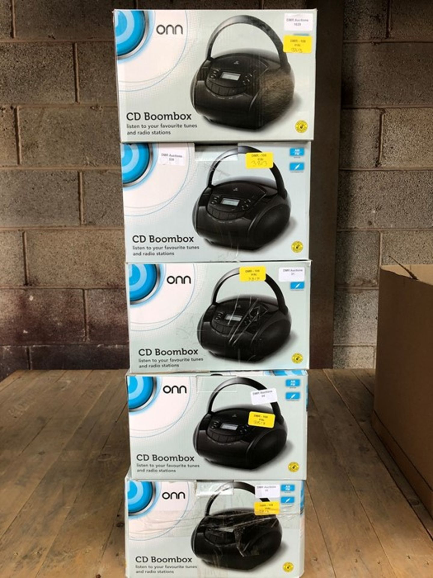 1 LOT TO CONTAIN 5 ASSORTED ELECTRICALS, INCLUDES 5 ONN BLACK BOOMBOXES / BL - 3813 (VIEWING
