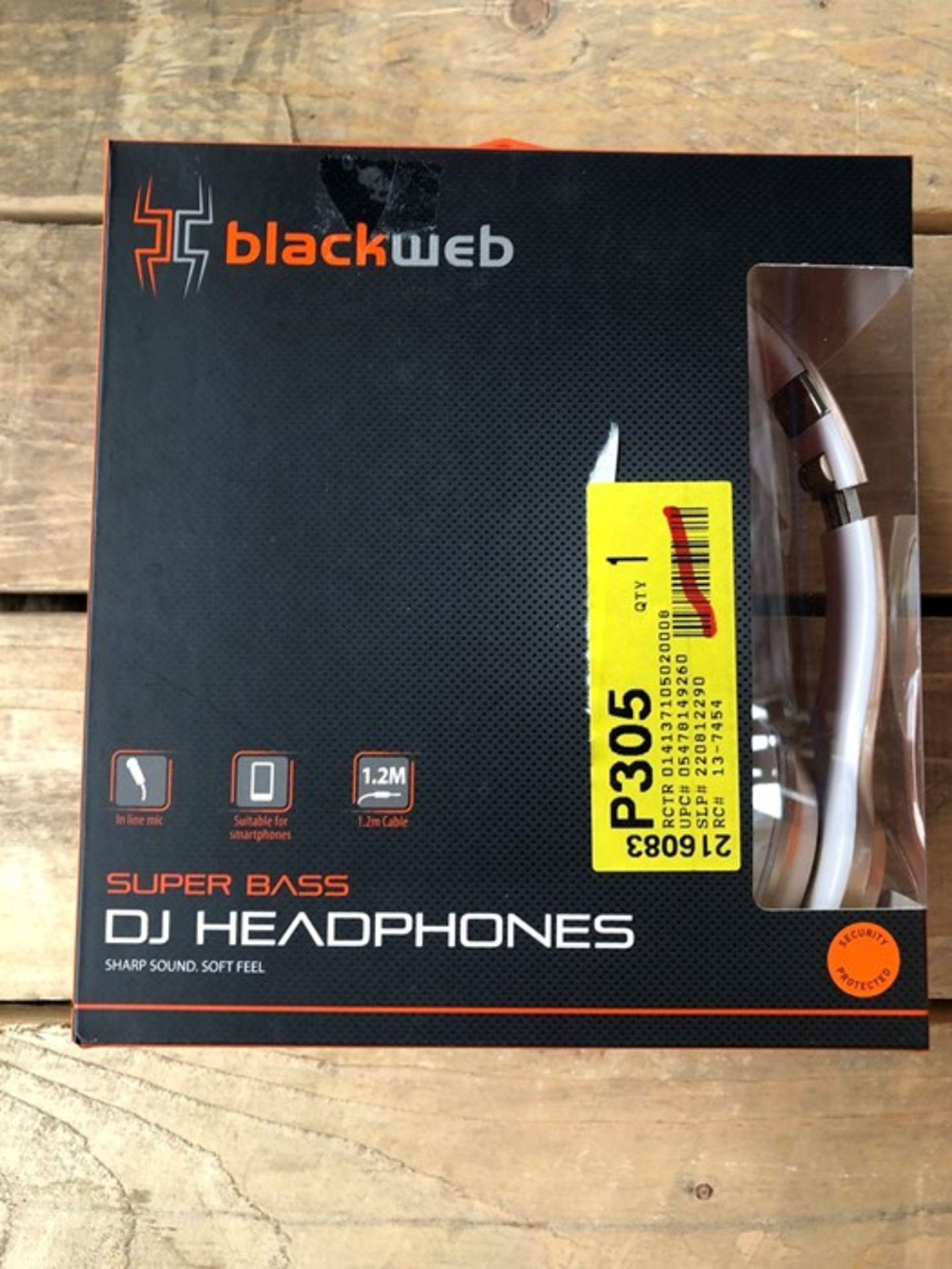 1 BOXED BLACKWEB SUPER BASS DJ HEADPHONES - GOLD / BL - 6083 / RRP £25.00 (VIEWING HIGHLY