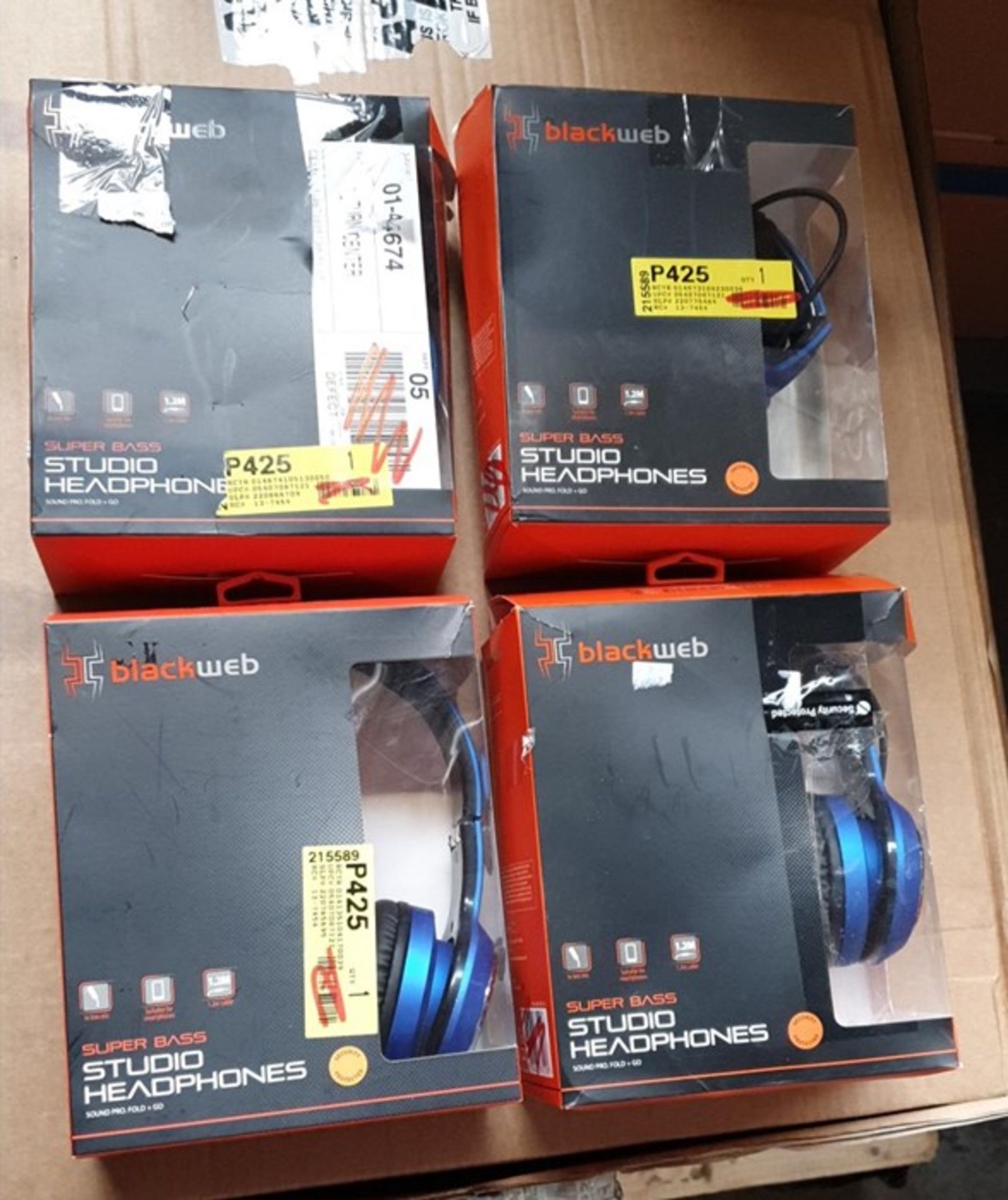 1 LOT TO CONTAIN 4 BLACKWEB SUPER BASS STUDIO HEADPHONES IN VARIOUS BLUE - BL 5589 / RRP £48.00 (